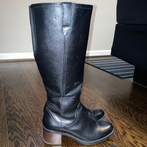 Clarks Black Leather Heeled Boots 8.5